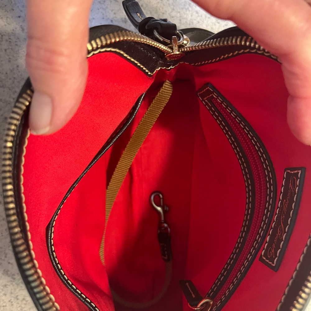 Dooney and Bourke Cameron NWOT shoulder bag. Black saffiano leather. - Picture 8 of 12